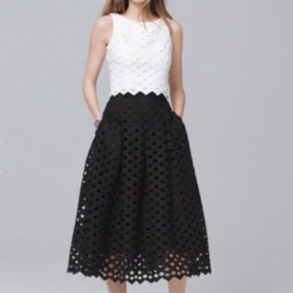 White House Black Market Poppy Skirt Size 0
